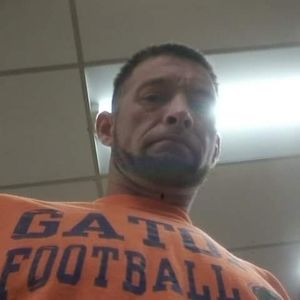 Meet your Posher, Charles